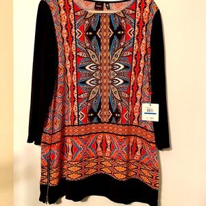 Rafaella tunic with side zipper detail.